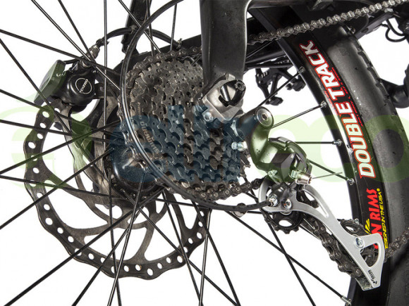 Электровелосипед Eltreco Prismatic Carbon Central Motor 1700W Электровелосипед Eltreco Prismatic Carbon Central Motor 1700W
