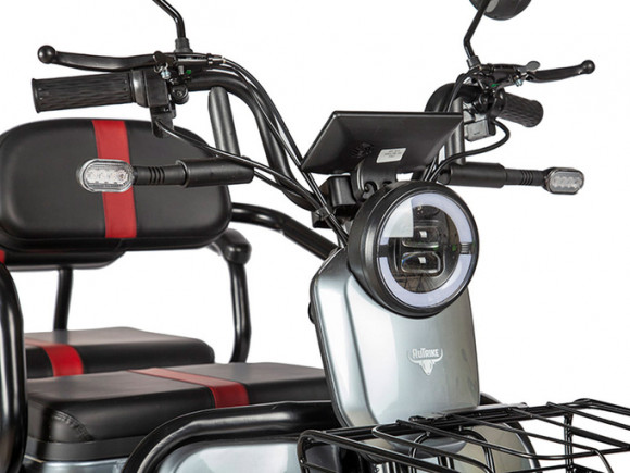 Электротрицикл Rutrike Экипаж Электротрицикл Rutrike Экипаж