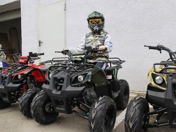 Подростковый квадроцикл Avantis Hunter 8 Lite 4т (125 кубов)